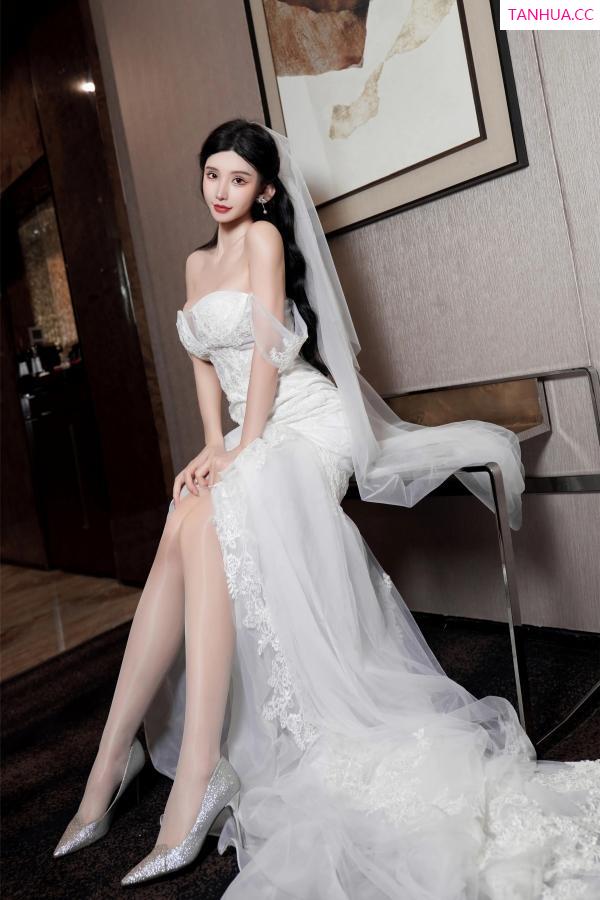 周于希dummy  [XiuRen]高清写真图 2023.09.28 No.7463 周于希Sally 丝袜美腿第16张图片